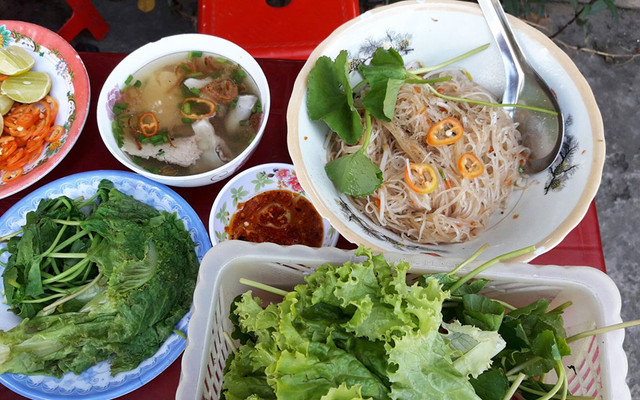 Hủ Tiếu & Bánh Canh Bình Dân