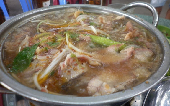 Hoa Hoan - Chuyên Lẩu Lòng Bò