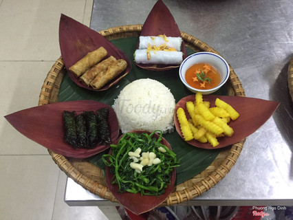 Sét cơm cho 1 người thật nhon và hấp dẫn 