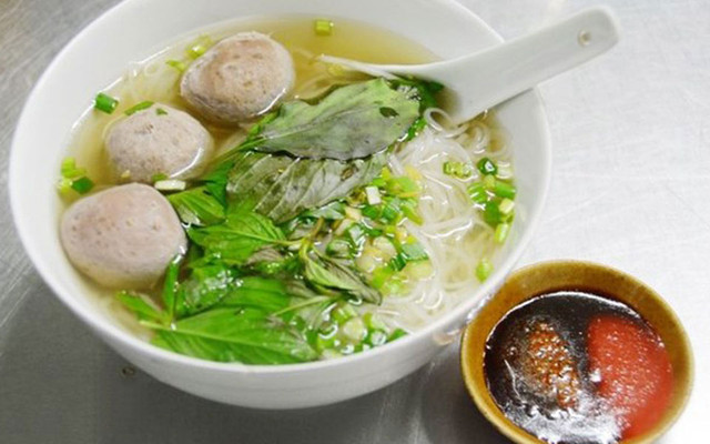 Hủ Tiếu Bò Viên 806 - Nguyễn Chí Thanh