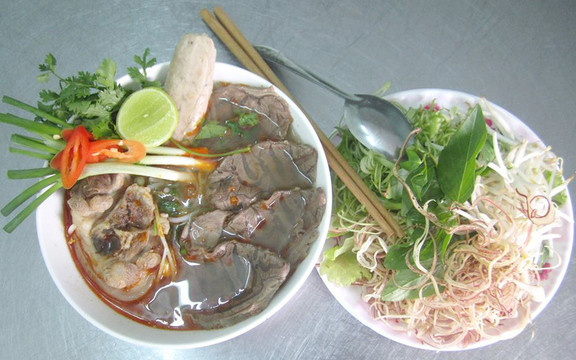 Bún Bò & Hủ Tiếu Thịt Bằm