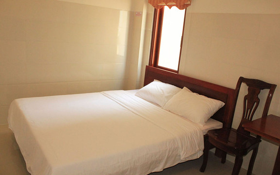 Hoàng Diệp Homestay