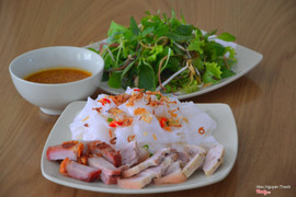 Đặc sản Bánh ướt thịt heo