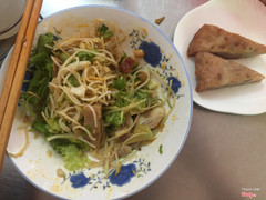 Bún mắm thập cẩm (plus chả chiên)