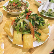 phở chiên phồng