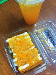 Bông lan trứng muối