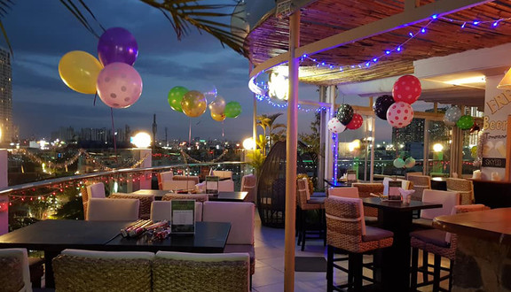 Sky 9 Bar Saigon