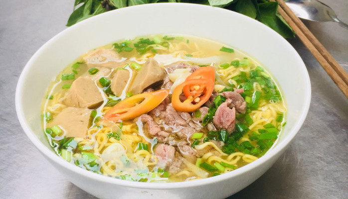 Phở 10 Lý Quốc Sư - Trần Xuân Soạn