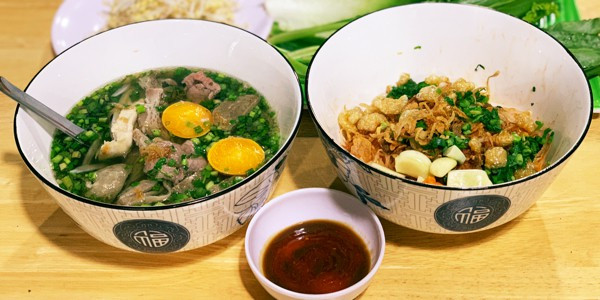 CÔ HẠNH QUÁN - PHỞ 2 TÔ GIA LAI & BÁNH CANH GÀ LÁ É - Phú Lợi