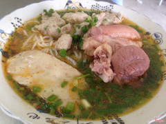 Bún bò
