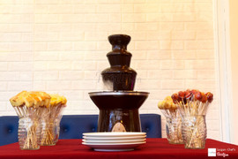 Miễn phí trái cây phủ tháp socola