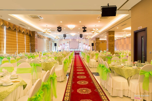 Tiệc cưới tại khách sạn Galina Hotel & Spa