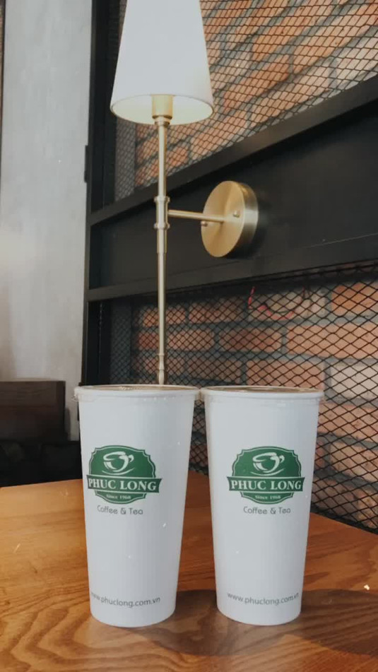 Phúc Long Coffee & Tea -***