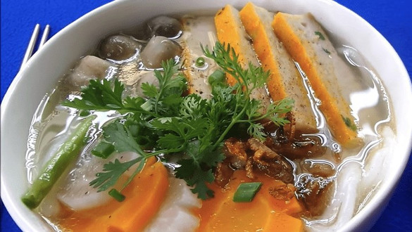 Tiệm Ăn Cô Hòa - Bánh Canh & Mì Quảng