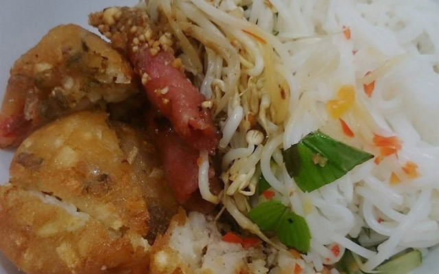 Bún Xào Bánh Cống
