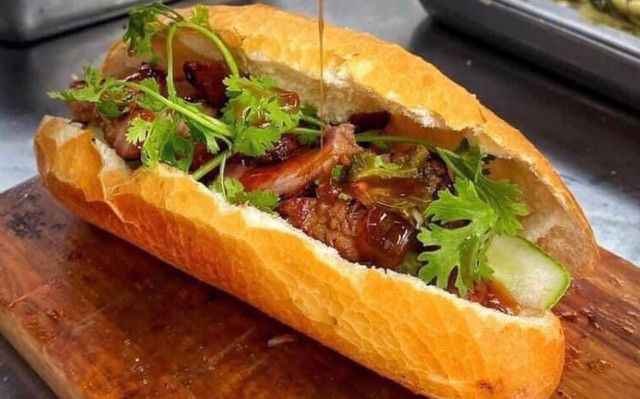 Xôi Nóng - Bánh Mì Pate Nam Nhi