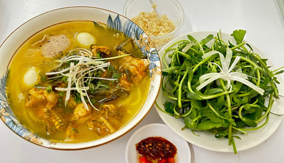 Bánh Canh Cá Lóc - 241 Nguyễn Hữu Cảnh