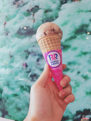 Kem Baskin Robbins