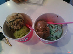 
Kem Baskin Robbins