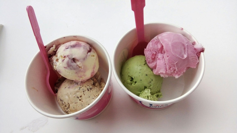 Kem Baskin Robbins - Bạch Đằng