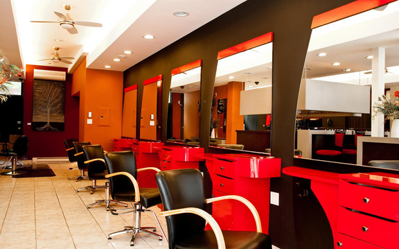 Nghĩa Trần Hair Salon - Tiểu Hoàng