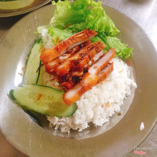 Cơm thịt heo khìa