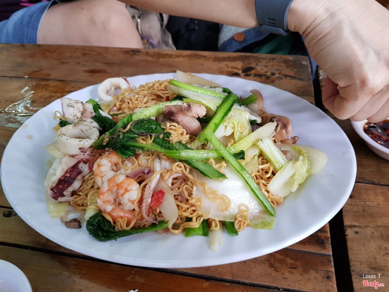 Mì xào hải sản