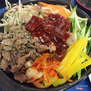 Cơm trộn Hàn xẻng :3 Một bát đầy ự như này chỉ có 35k thôi ăn no đến tốiii ^^