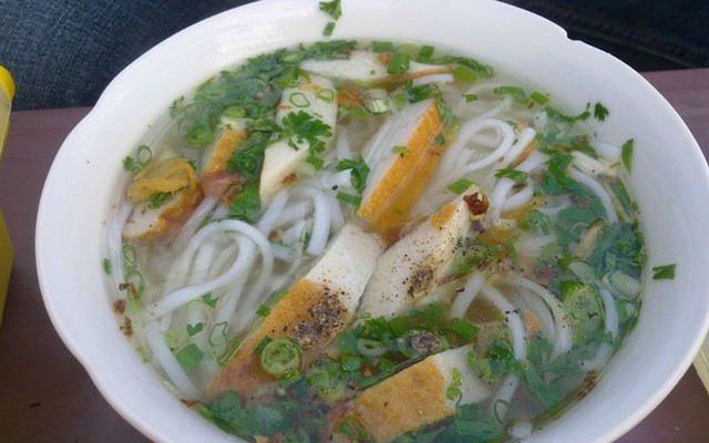 Quán Bánh Canh - Đặng Tất