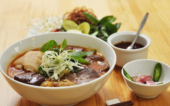 Bún Bò - Giò - Chả - Lý Thái Tổ