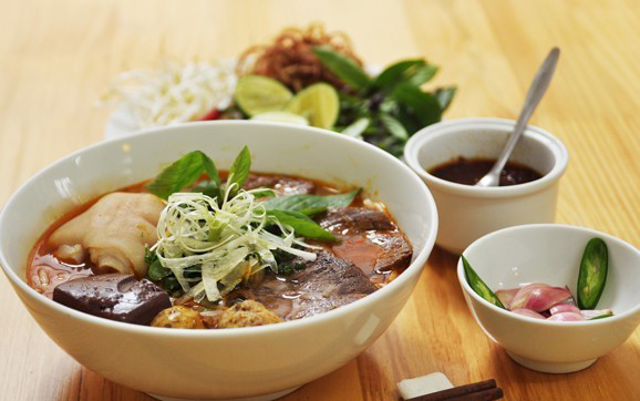 Bún Bò - Giò - Chả - Lý Thái Tổ