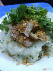 Bánh hỏi heo quay