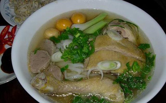 Phở Gà Ta