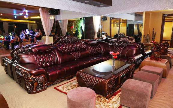 Hoàng Gia Lounge