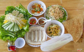 Mì quảng bánh tráng thịt heo