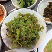 Salad kim chi chua chua ngọt ngọt