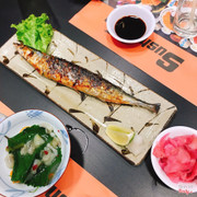 cá sanma nướng