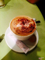 Capuchino nóng 