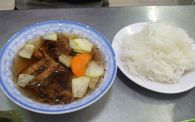 Bánh Cuốn & Bún Chả - Phùng Khoang