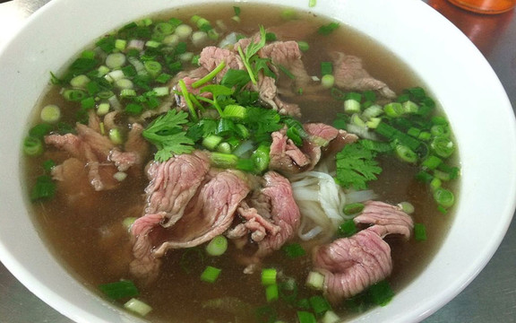 Quán Phở Hòa