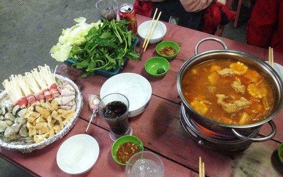 Cao Lan Quán Phủi - Cơm Văn Phòng & Lẩu