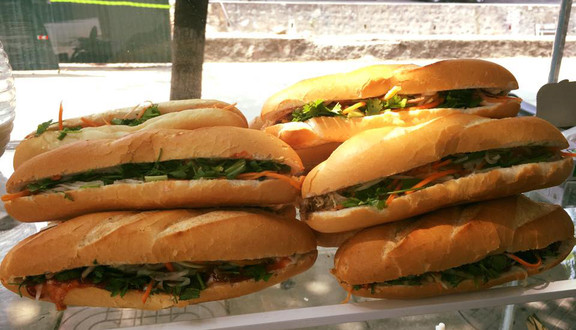 Bánh Mì Như Ý