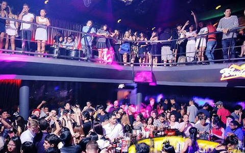 FANCY BAR, HARD__GROUP__LEVEL>8.8__PRICE>8.8