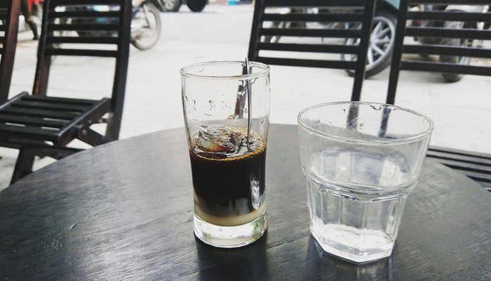 Cà Phê Võng Cây Trứng Cá
