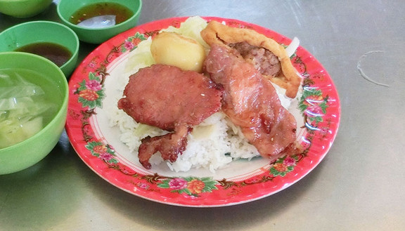 Cơm Bình Dân Hẻm 368