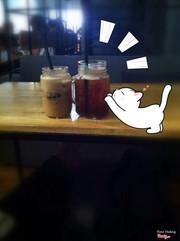 Phải nói là quán trà sữa mình hài lòng nhất từ trước đến giờ ở Cần Thơ , từ thức uống , bánh , không gian và mấy ac phục vụ dth vô cùng :)) Tuyệt !!