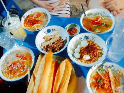 bánh canh dưới 10k