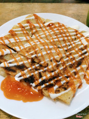 Crepe thịt hun khói