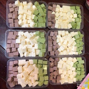 Chè Khúc Bạch có 3 vị ⚡️ Vị truyền thống Phô mai 🧀🧀🧀 ⚡️ Vị matcha  ⚡️ Vị socola Ngon ngon béo ngậy  ⚡️ Nước Vải và Nhãn nhà tự làm nên ngọt ngọt giòn giòn Giá : #30k/phần 