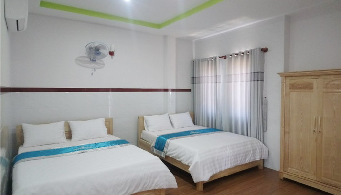 Khách Sạn Hoàng Yến - Đường 205A